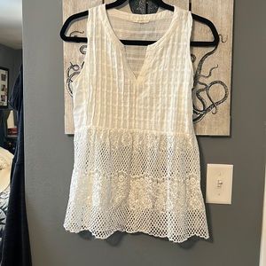 Mystree Textured Sleeveless Top Small